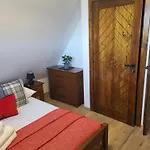 Gosciniec 3*